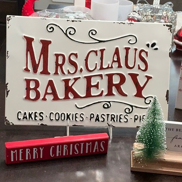 Christmas Decorative Signs Set - Picture 2 of 5